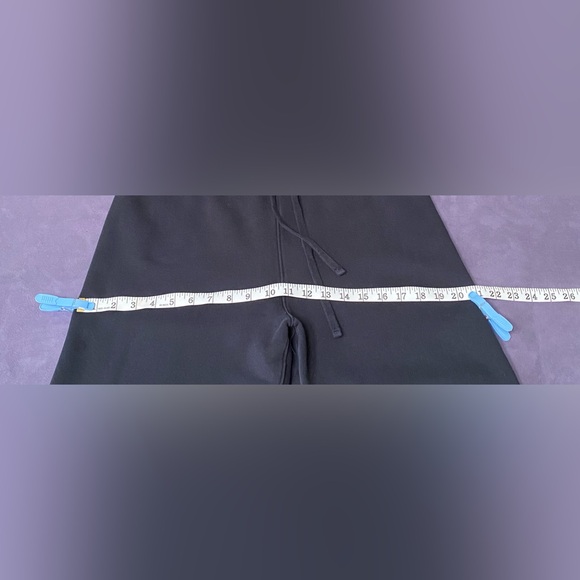 Frank & Eileen CATHERINE Triple Fleece Wide Leg Crop Sweatpants Size: L Navy - Picture 14 of 16